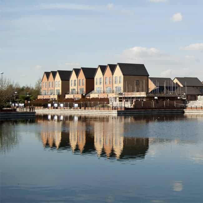 Lakeside housing in South Yorkshire near Doncaster Lakeside housing in South Yorkshire near Doncaster
