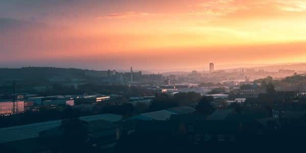 A phtograph of the city of Sheffield at dusk