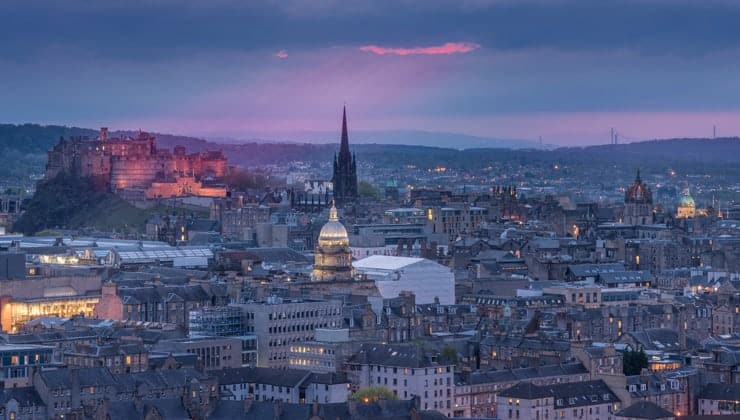 Aerial photohraph of the city of Edinburgh - Photograph taken at night