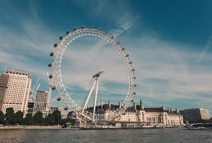 Photograph of the London Eye, taken against the Thames river