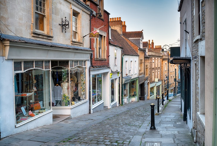 The quaint cobbled street that is Catherine Hill in Frome.