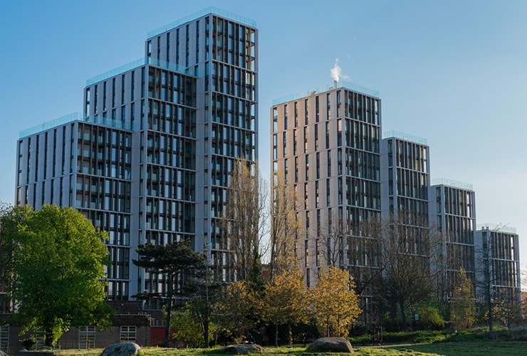 The Hub. Rental apartments. New-build apartment blocks in Harrow, London.