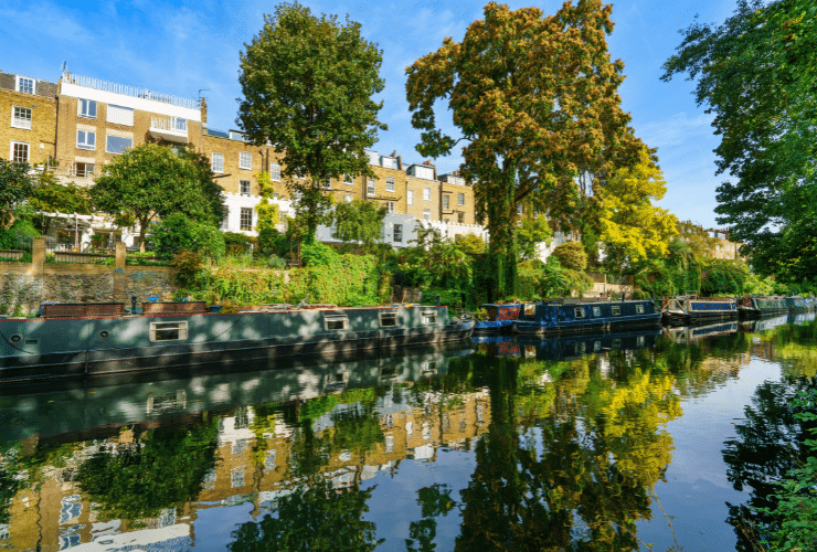Regents canal on a sunny day in the London Borough of Islington